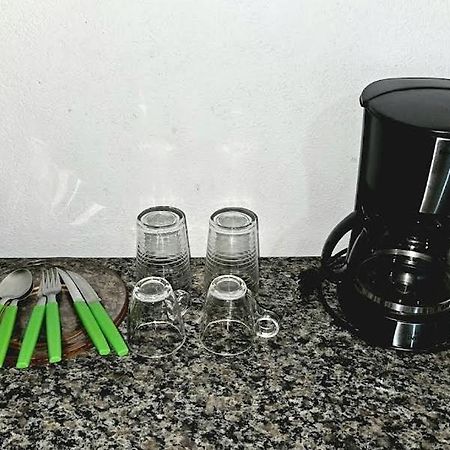 Suite Som Do Mar Da Vermelha Do Centro Убатуба Екстериор снимка